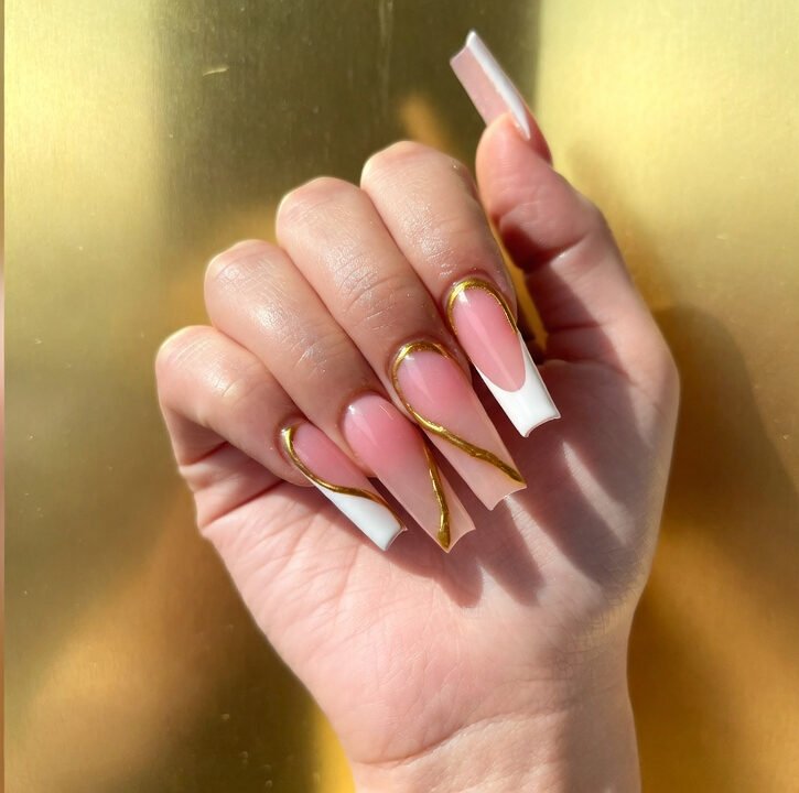 eae59e9f 4824 47ec 9d63 1f8260a0c1b3